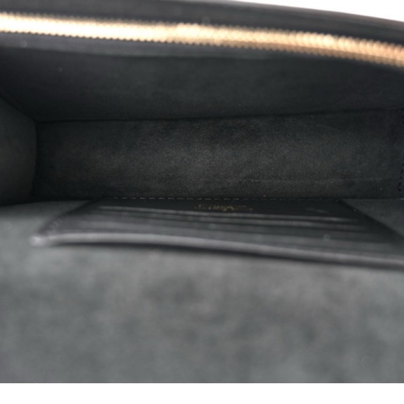 Louis Vuitton NEW Reverse Monogram Dauphine Crossbody - Picture 14 of 16